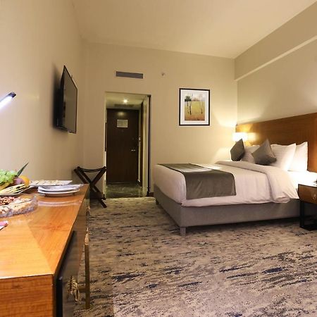 Best Western Premier Islamabad Exterior photo