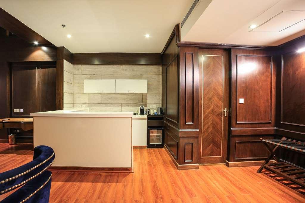 Best Western Premier Islamabad Room photo